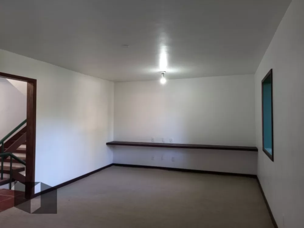 Casa, 3 quartos, 276 m² - Foto 11