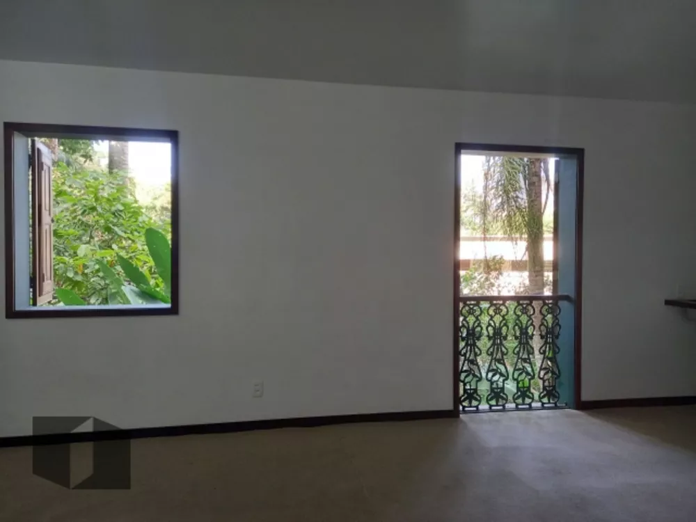 Casa, 3 quartos, 276 m² - Foto 37