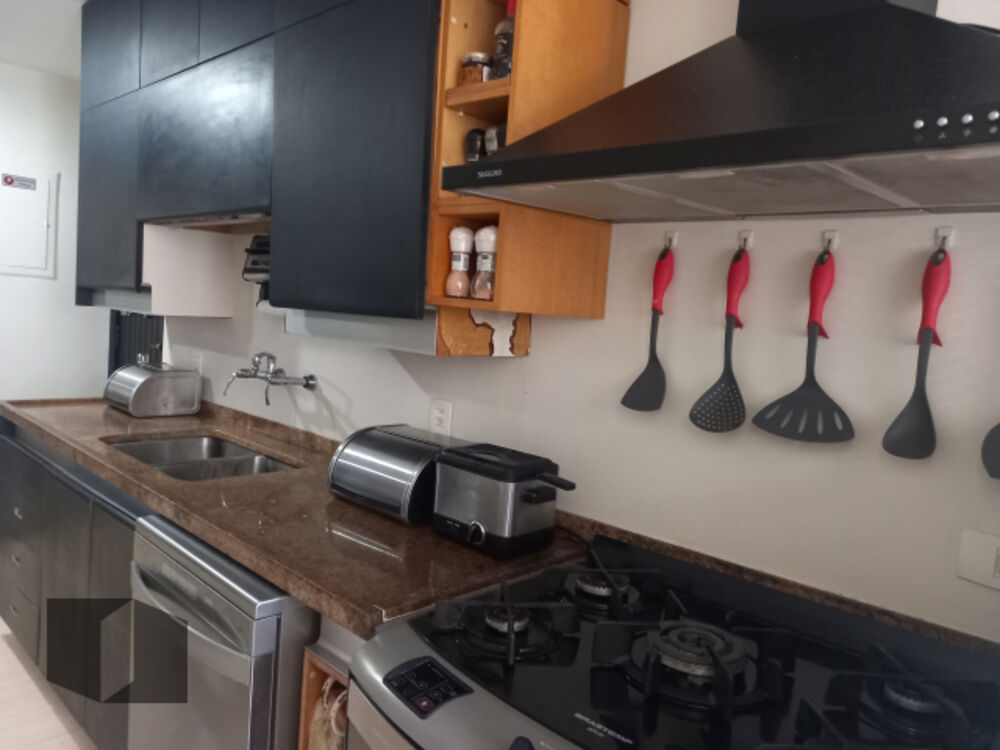 Apartamento à venda com 3 quartos, 126m² - Foto 7