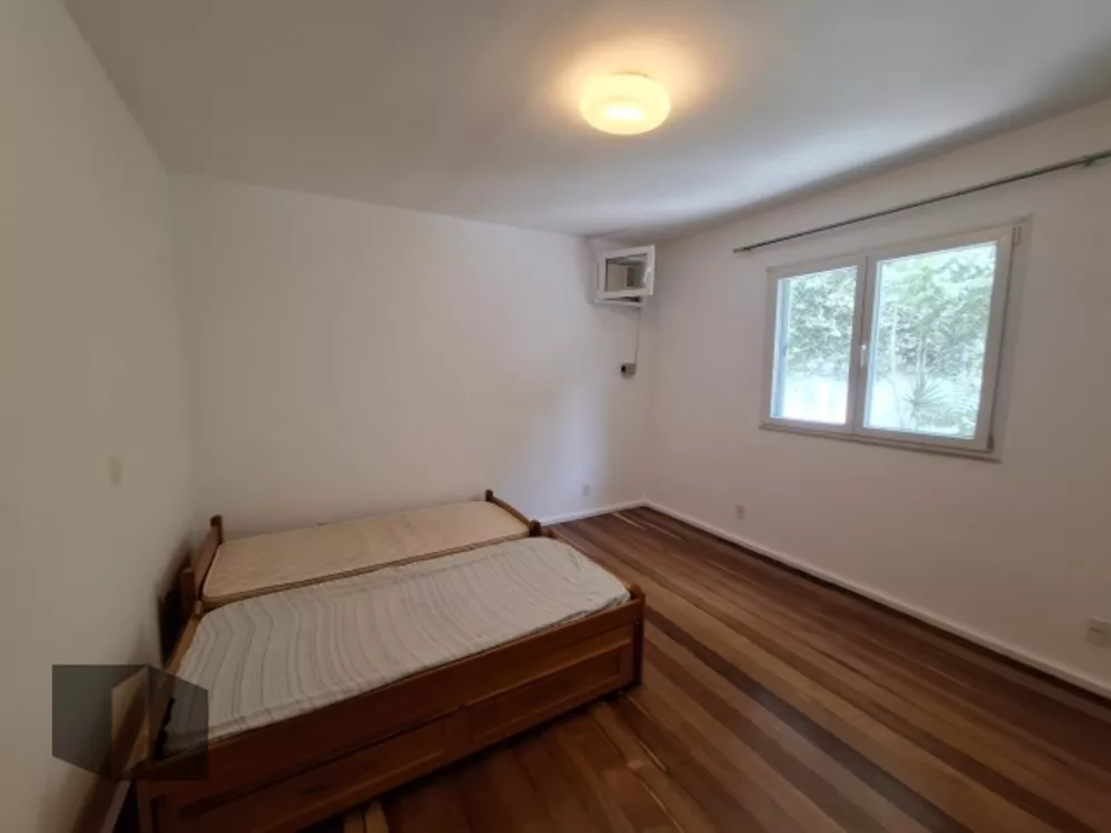 Casa, 4 quartos, 600 m² - Foto 1