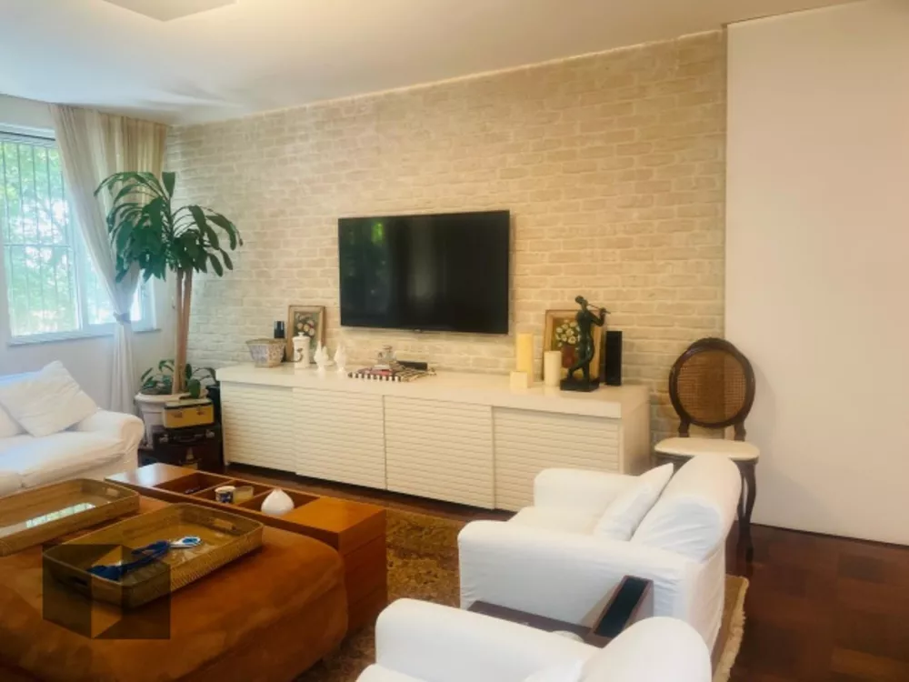 Apartamento à venda com 3 quartos, 160m² - Foto 5