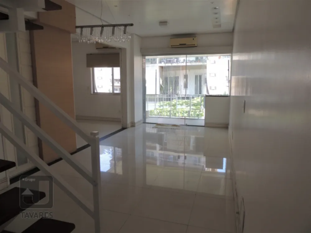 Cobertura, 3 quartos, 143 m² - Foto 2
