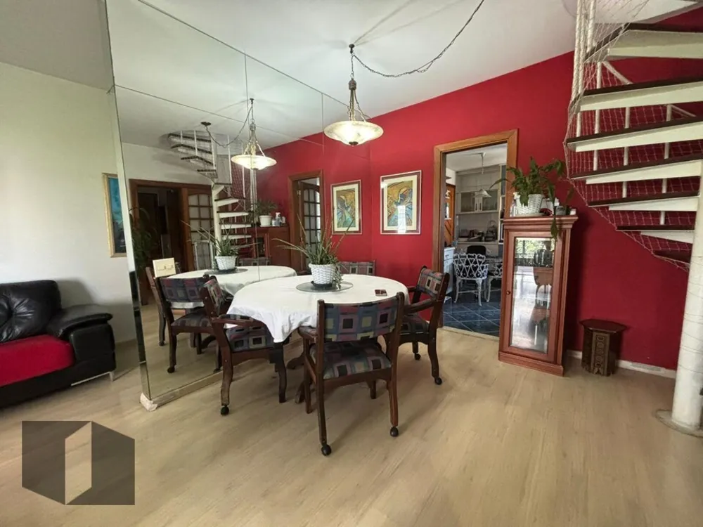 Cobertura, 3 quartos, 192 m² - Foto 2