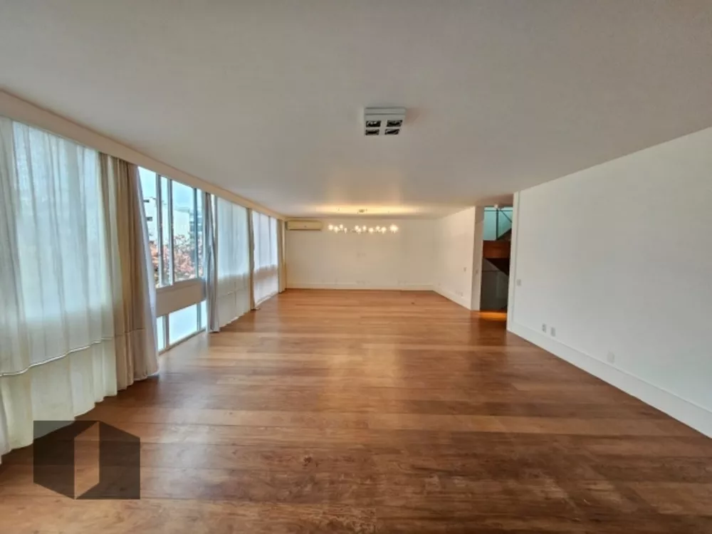 Cobertura, 5 quartos, 732 m² - Foto 3