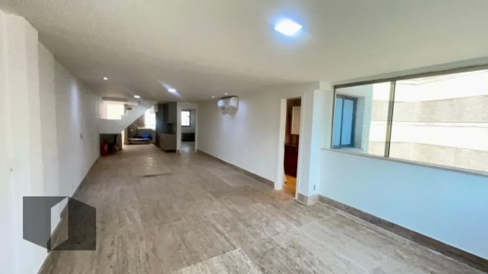 Cobertura, 3 quartos, 178 m² - Foto 2