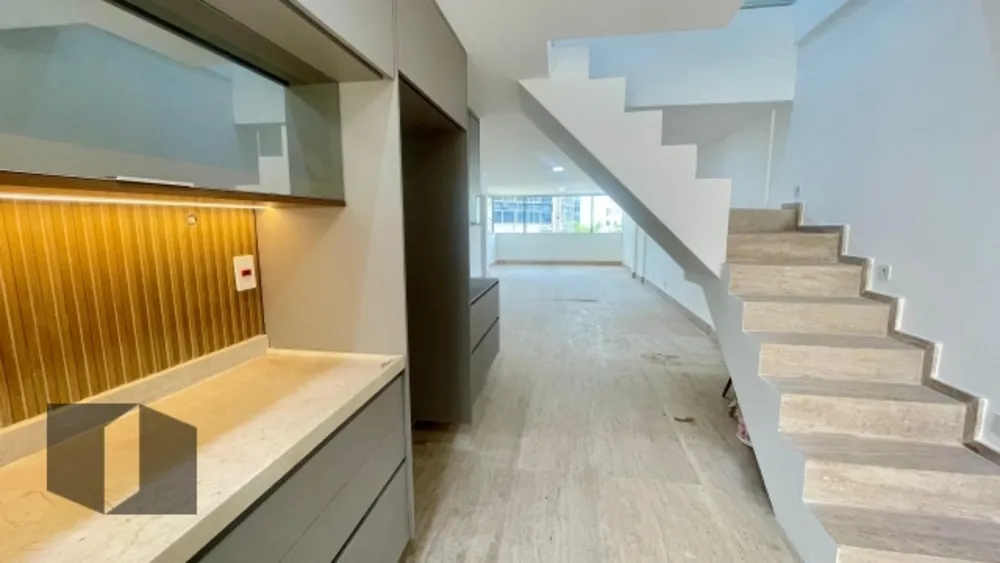 Cobertura, 3 quartos, 178 m² - Foto 4