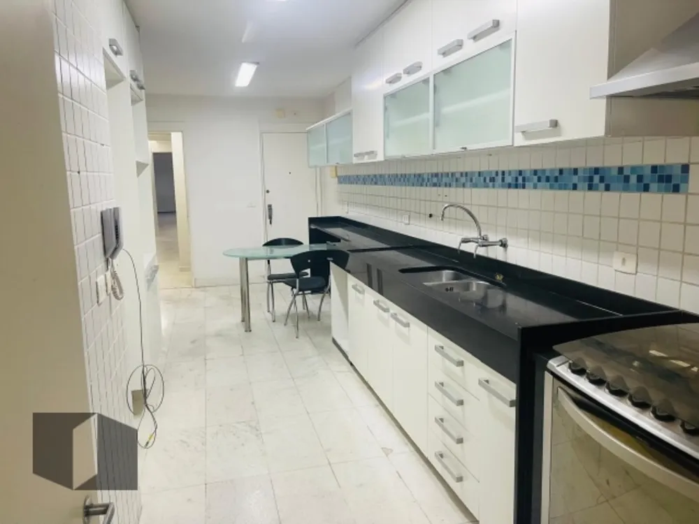 Apartamento, 4 quartos, 220 m² - Foto 12