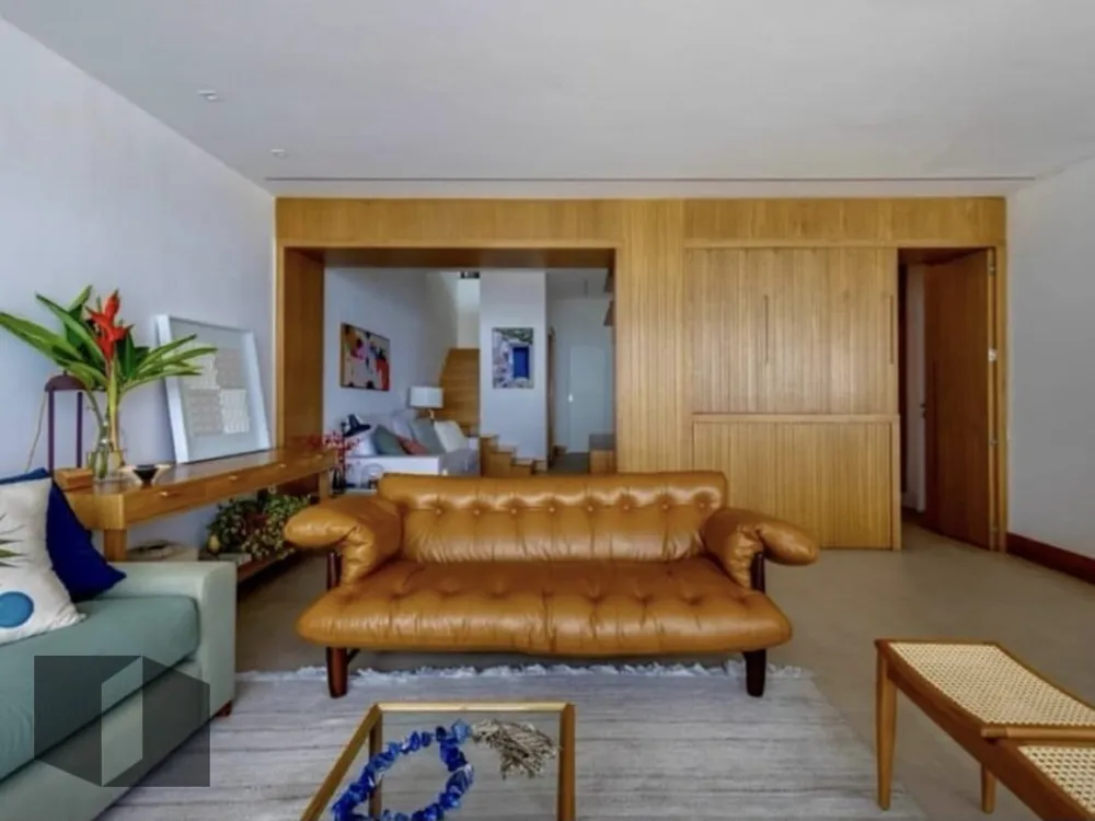 Cobertura, 3 quartos, 210 m² - Foto 3