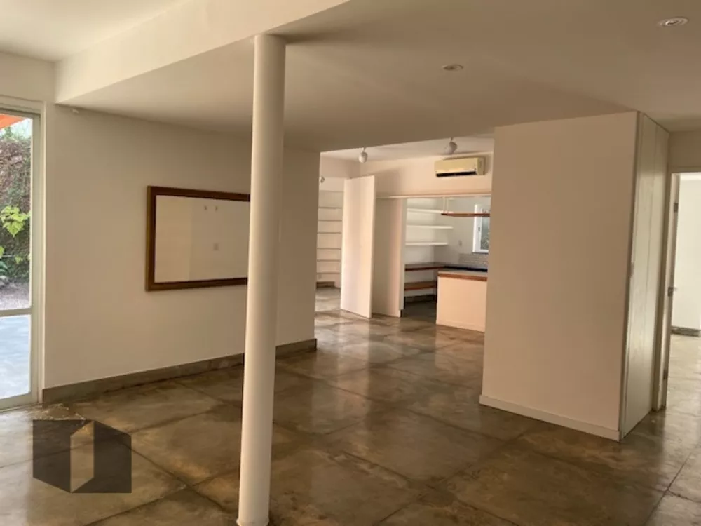 Casa, 3 quartos, 292 m² - Foto 38