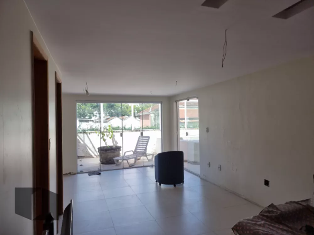 Casa, 4 quartos, 250 m² - Foto 38