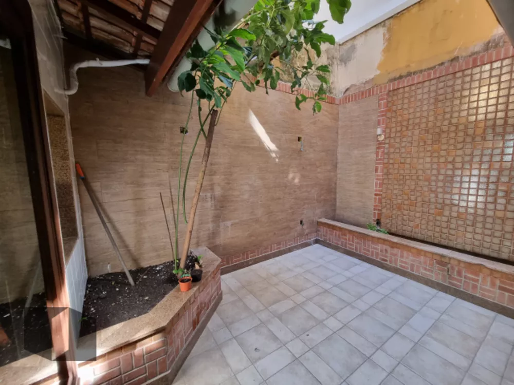 Casa, 4 quartos, 250 m² - Foto 36