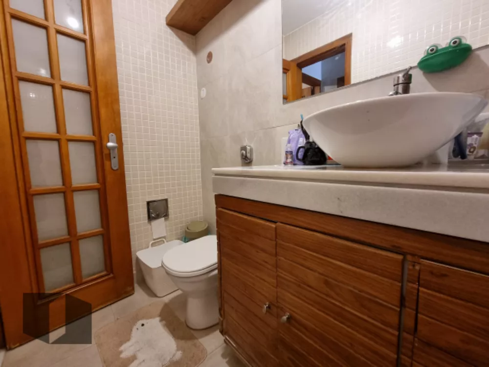 Casa, 4 quartos, 250 m² - Foto 47