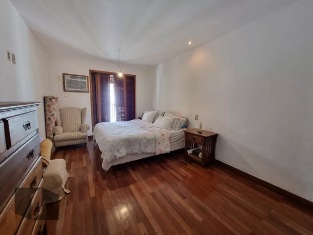 Casa, 4 quartos, 250 m² - Foto 20