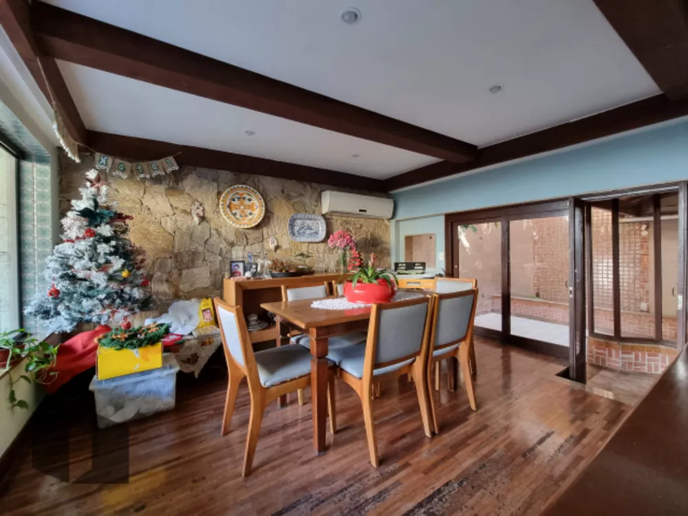 Casa, 4 quartos, 250 m² - Foto 52