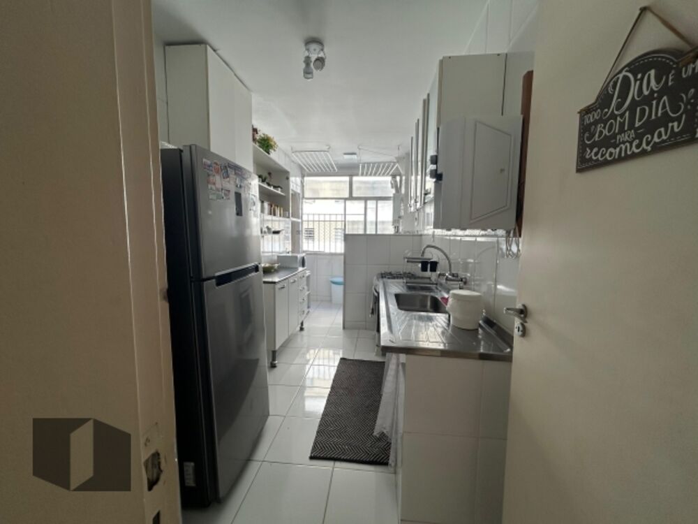 Apartamento à venda com 3 quartos, 84m² - Foto 19