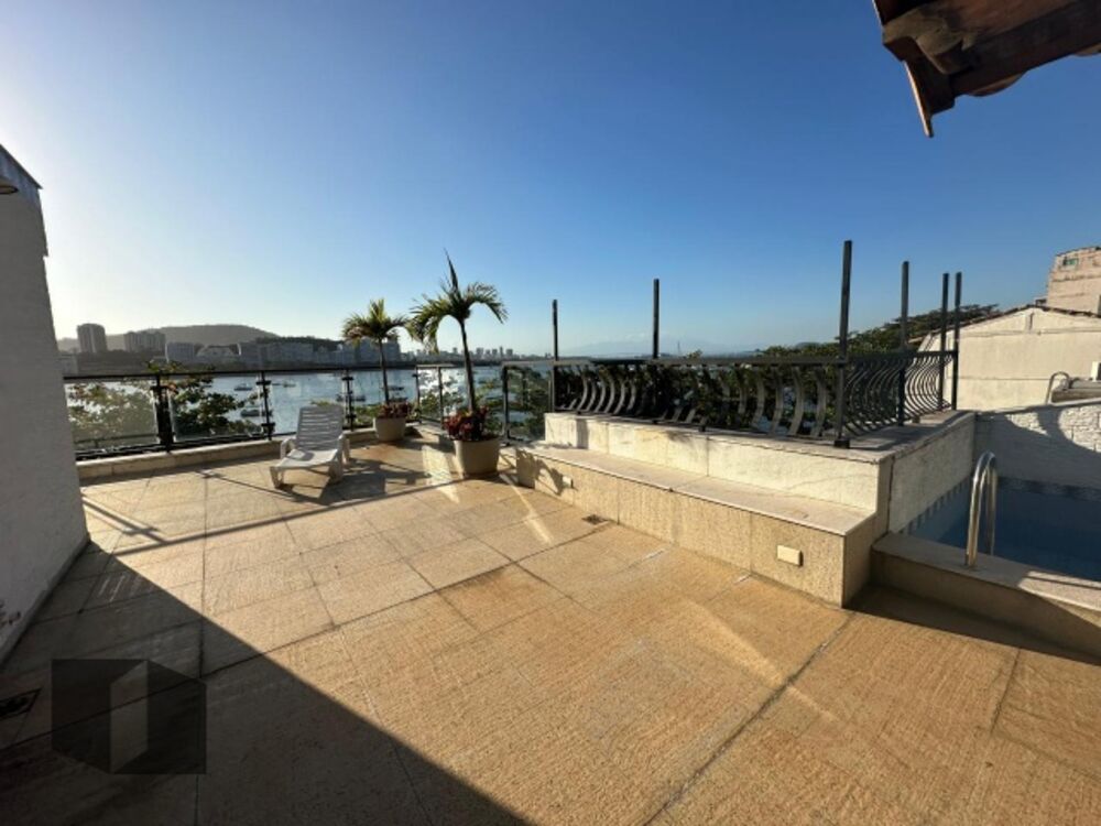 Casa à venda com 4 quartos, 458m² - Foto 3