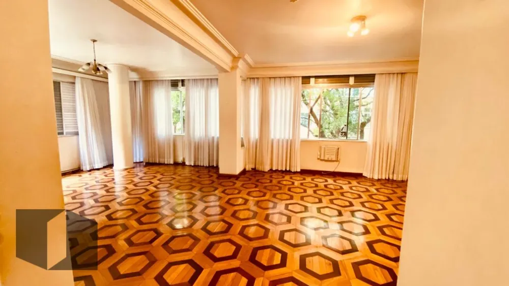 Apartamento, 3 quartos, 215 m² - Foto 1