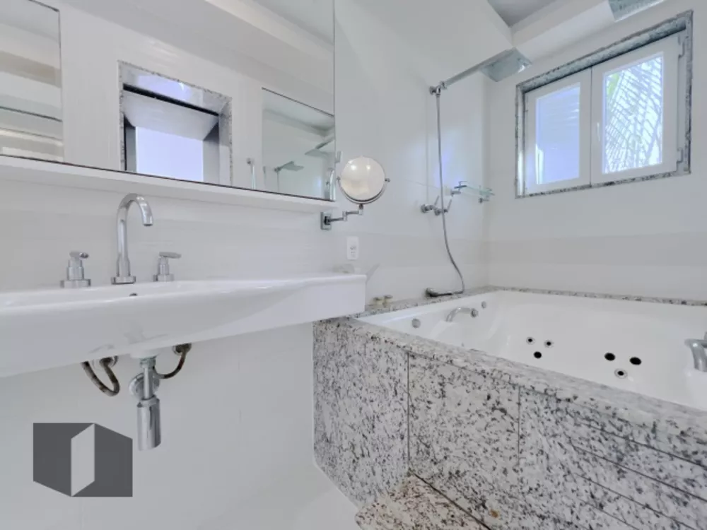 Casa, 5 quartos, 325 m² - Foto 36