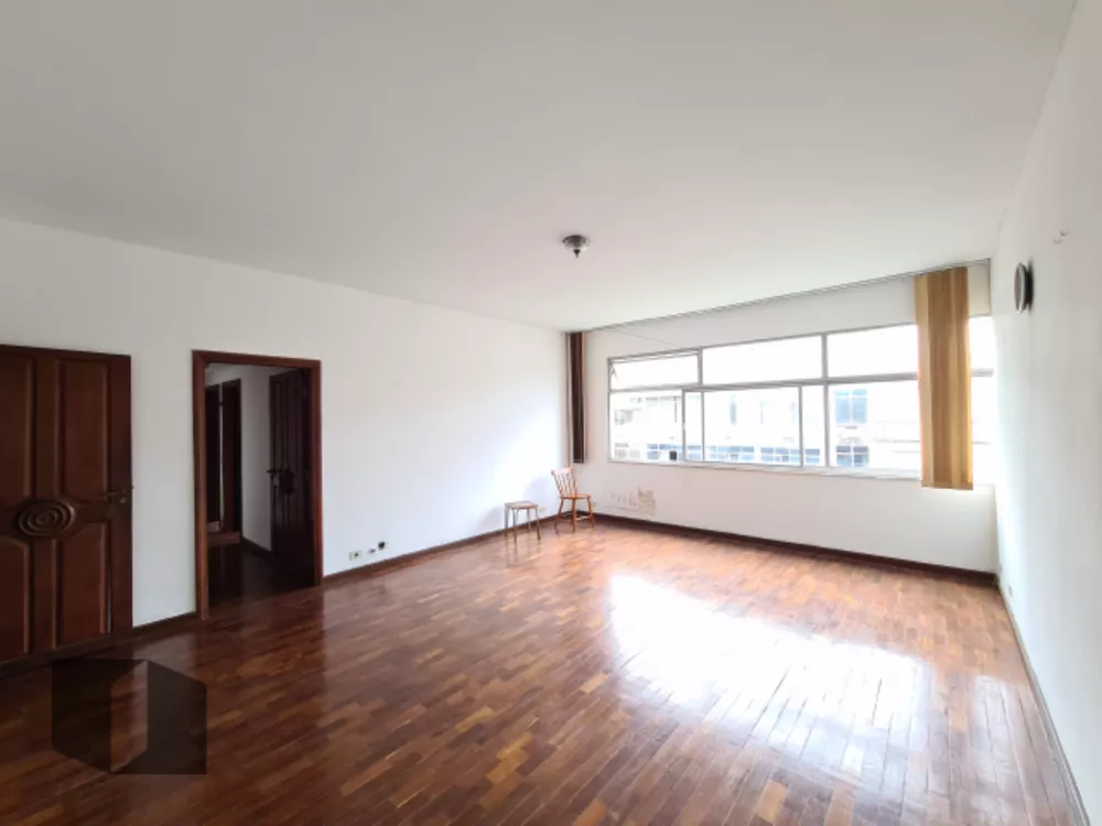 Apartamento à venda com 3 quartos, 110m² - Foto 1