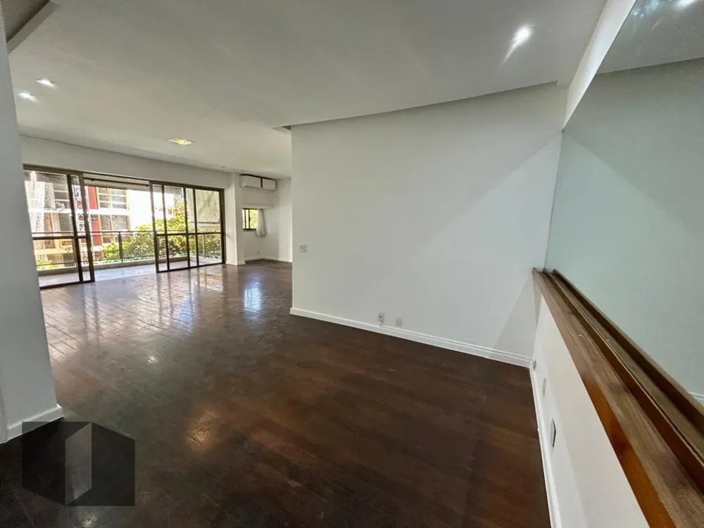 Apartamento, 4 quartos, 210 m² - Foto 1