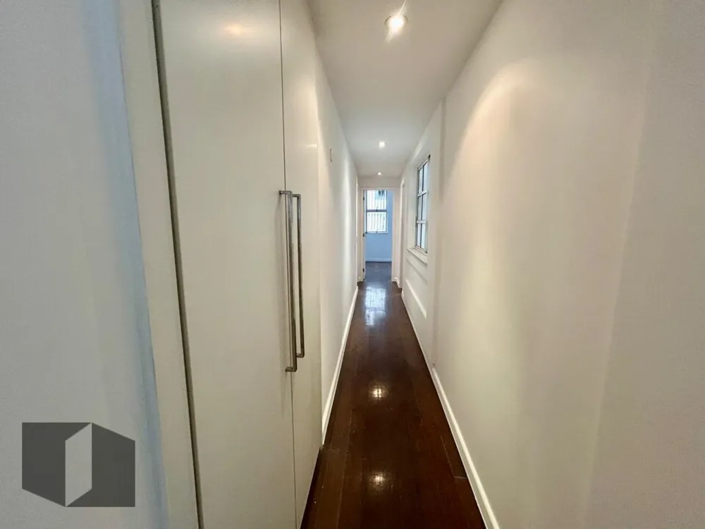 Apartamento, 4 quartos, 210 m² - Foto 11