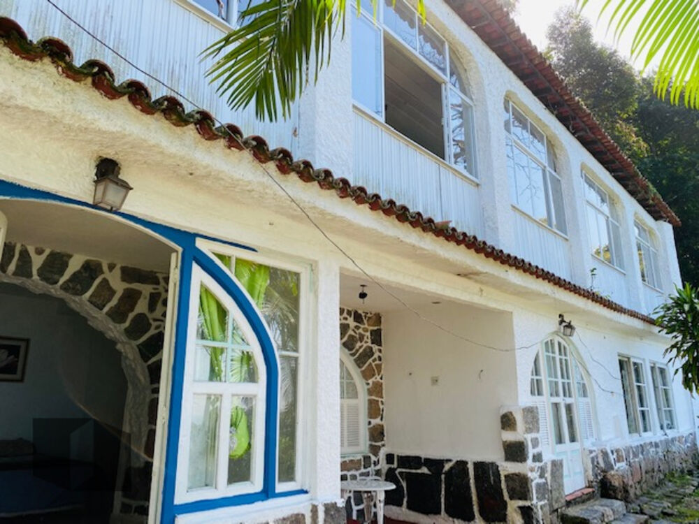 Casa à venda com 6 quartos, 450m² - Foto 5