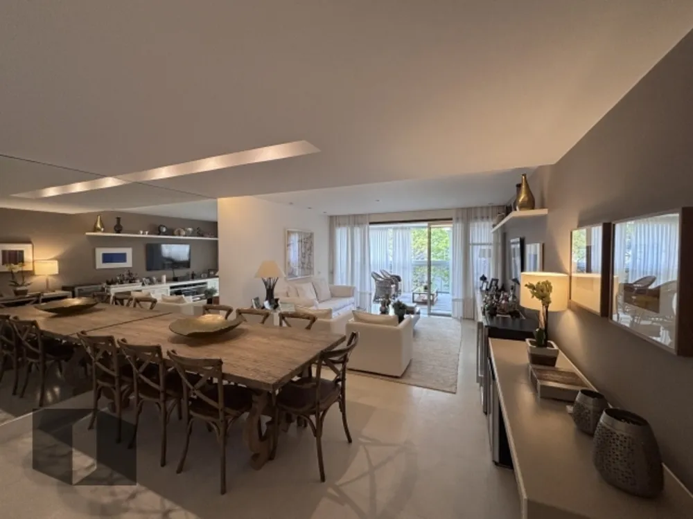 Apartamento, 3 quartos, 155 m² - Foto 1