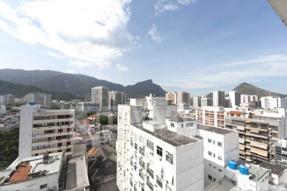 Cobertura, 3 quartos, 133 m² - Foto 2