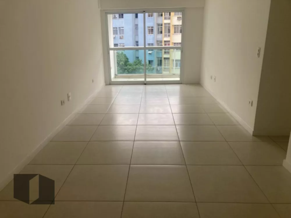 Apartamento à venda com 3 quartos, 97m² - Foto 1