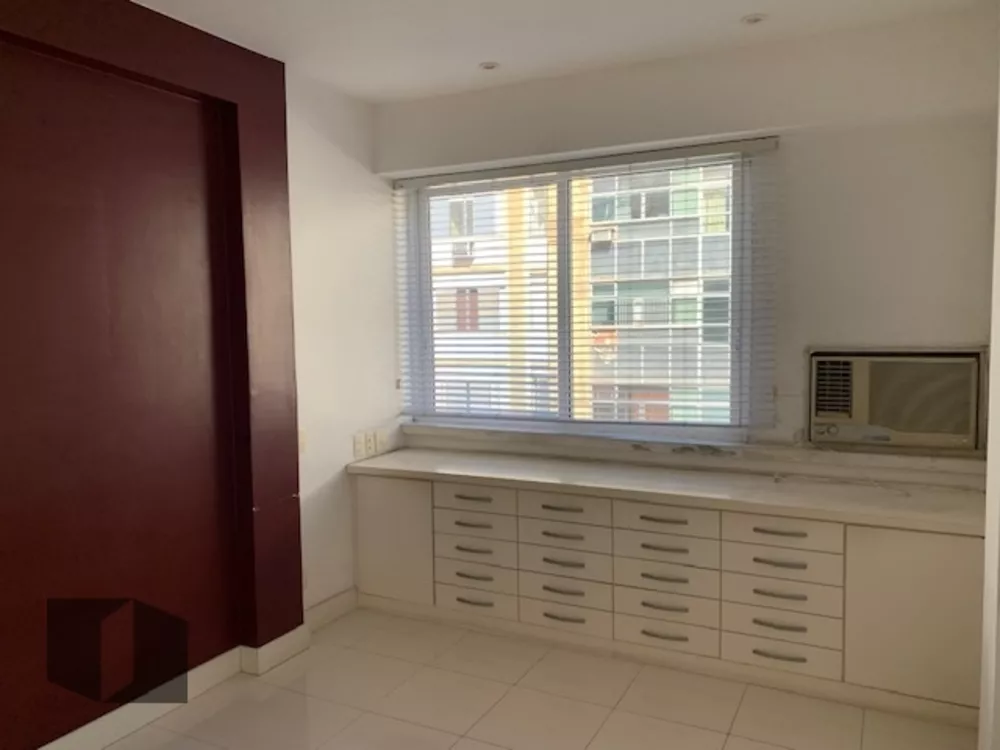 Apartamento, 3 quartos, 206 m² - Foto 10