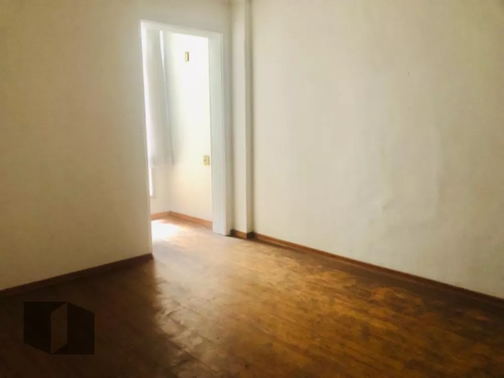 Apartamento à venda com 4 quartos, 176m² - Foto 9