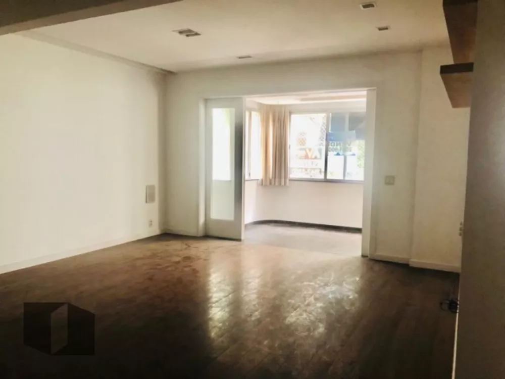 Apartamento à venda com 4 quartos, 176m² - Foto 4