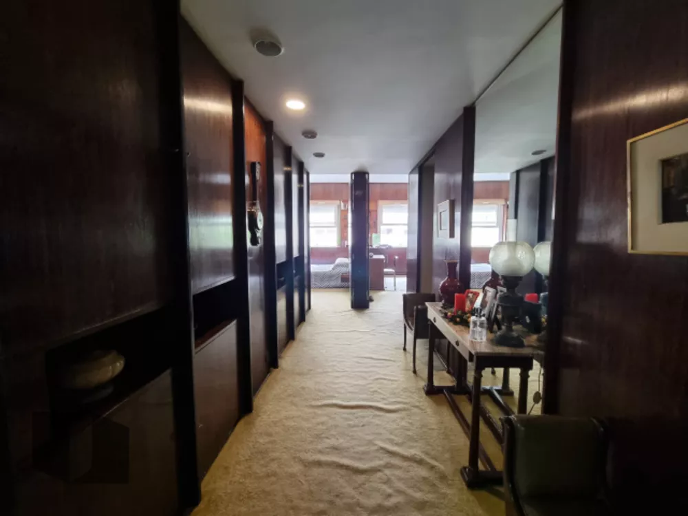 Apartamento à venda com 4 quartos, 280m² - Foto 17