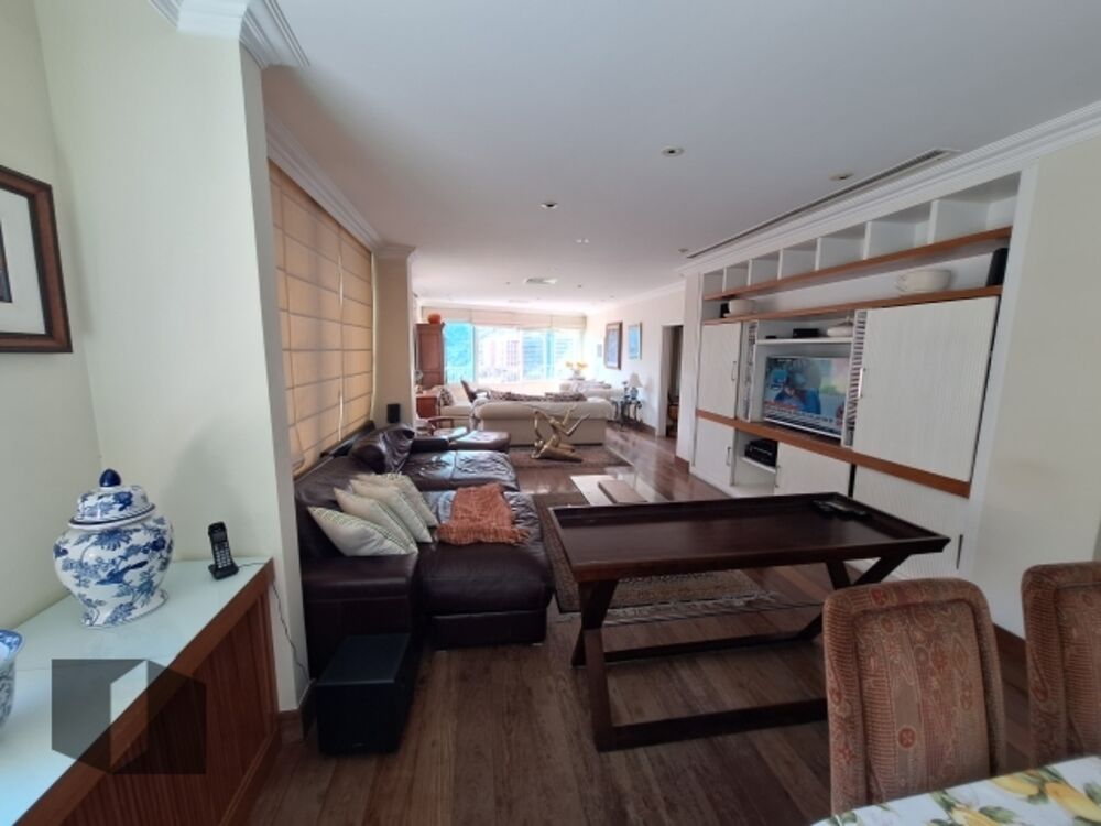 Apartamento, 3 quartos, 216 m² - Foto 54