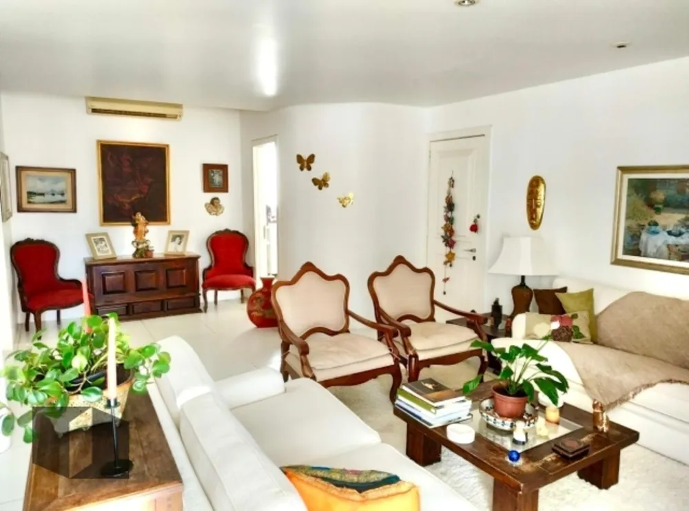 Cobertura, 3 quartos, 240 m² - Foto 1