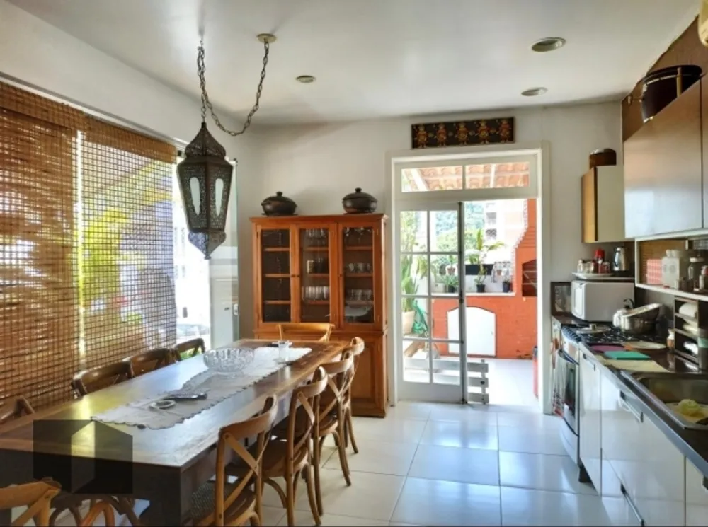 Cobertura, 3 quartos, 240 m² - Foto 13