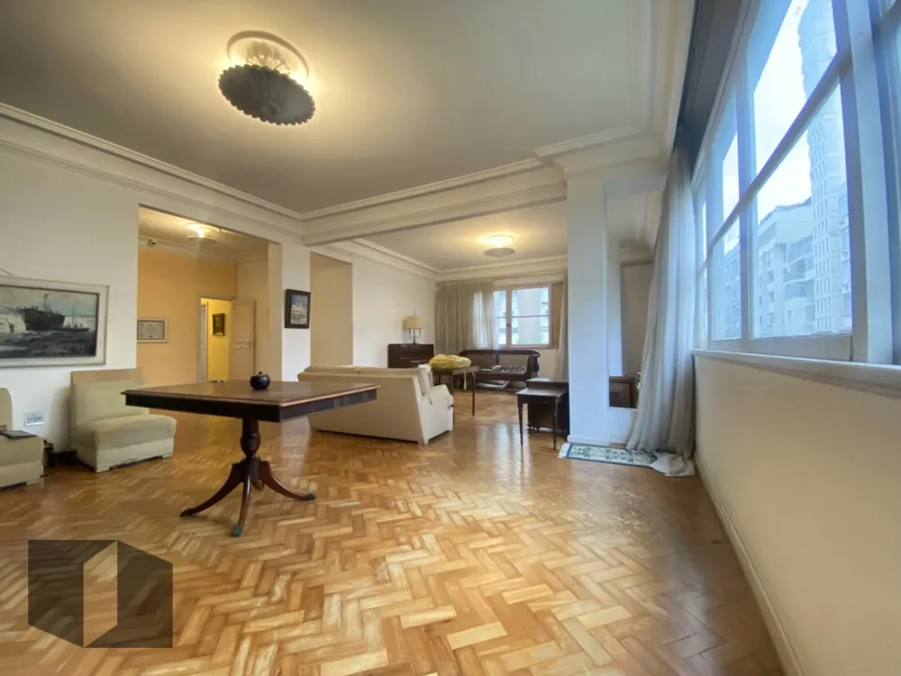 Apartamento, 3 quartos, 215 m² - Foto 1