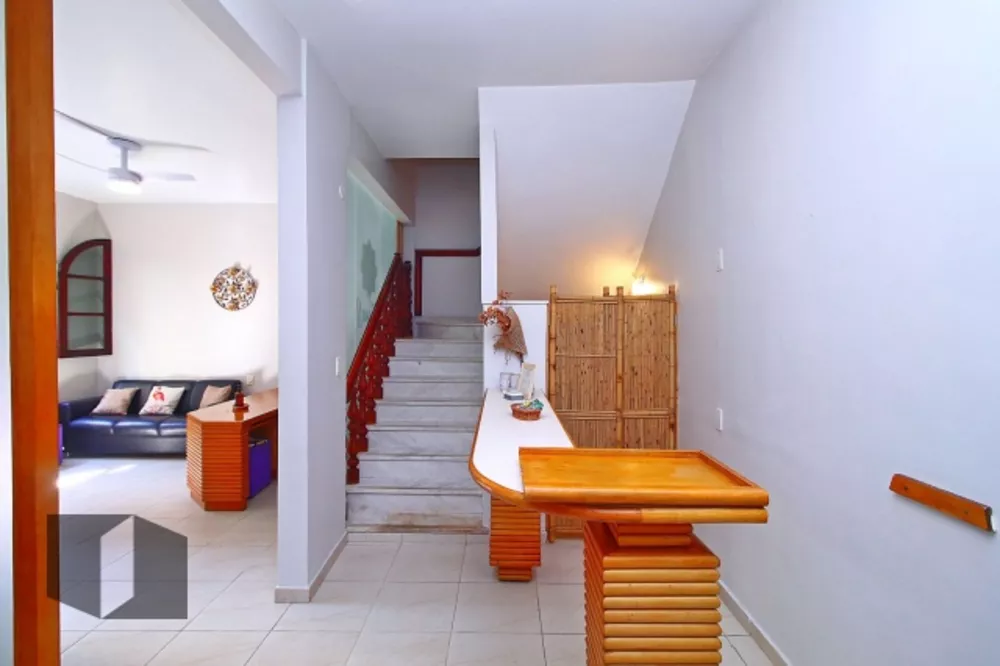 Casa, 4 quartos, 237 m² - Foto 8