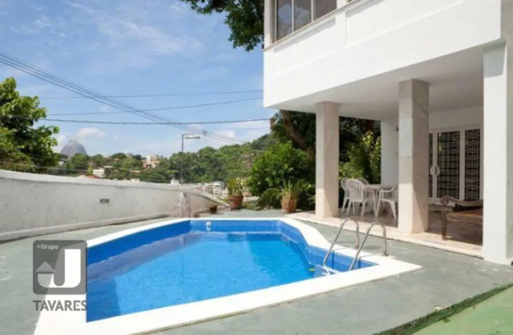 Casa, 3 quartos, 276 m² - Foto 1