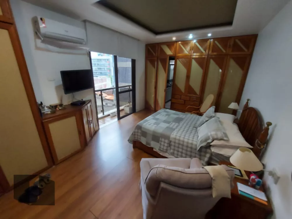 Apartamento, 4 quartos, 252 m² - Foto 35