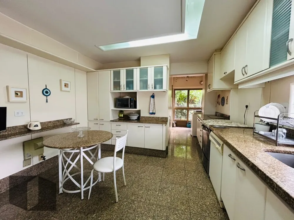 Apartamento, 4 quartos, 214 m² - Foto 33