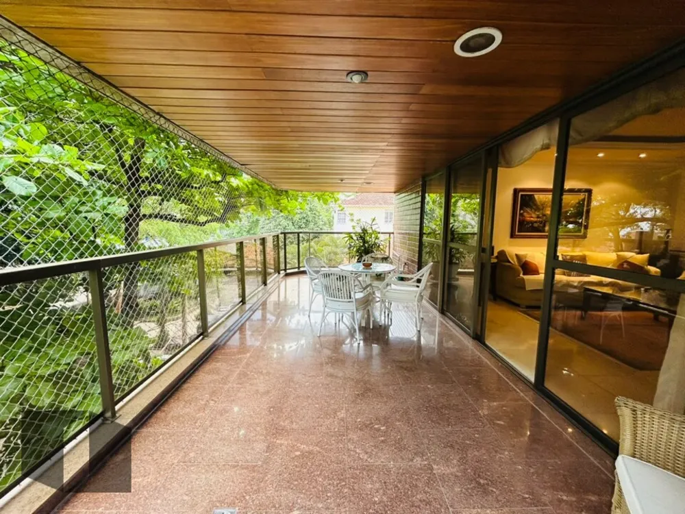 Apartamento, 4 quartos, 214 m² - Foto 1