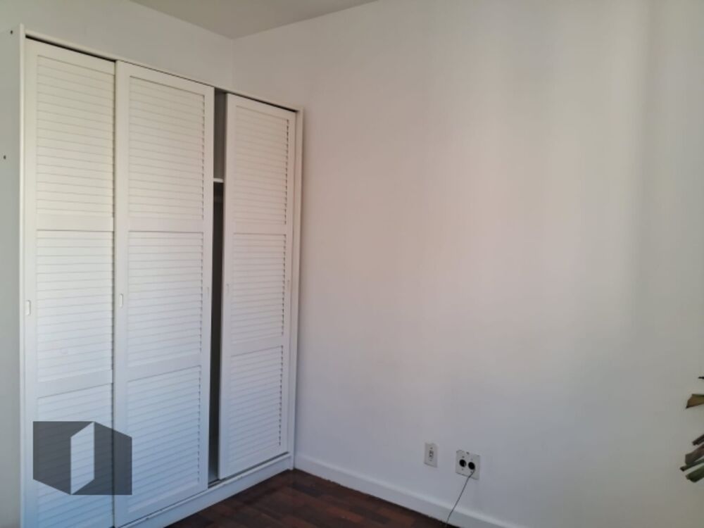 Apartamento à venda com 2 quartos, 83m² - Foto 4