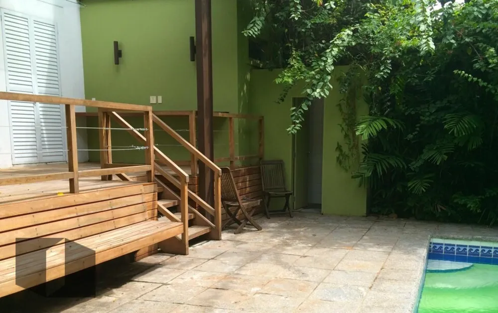 Casa, 5 quartos, 299 m² - Foto 2