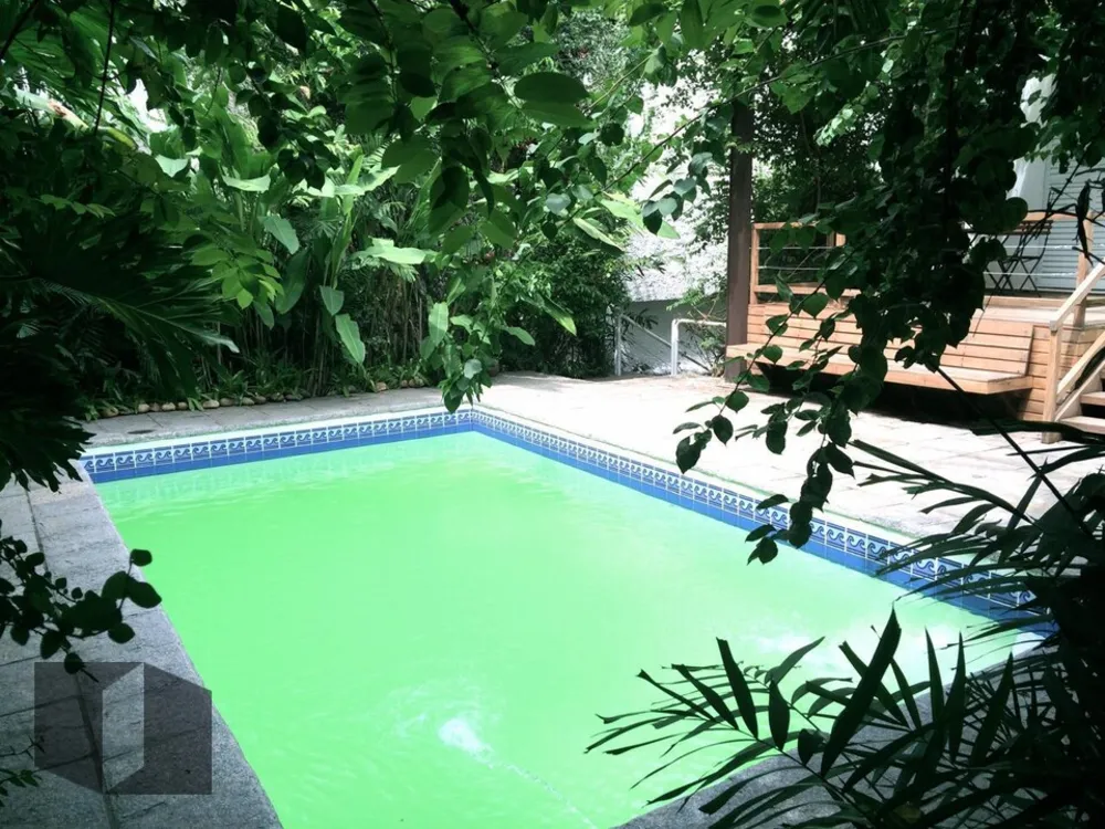 Casa, 5 quartos, 299 m² - Foto 1