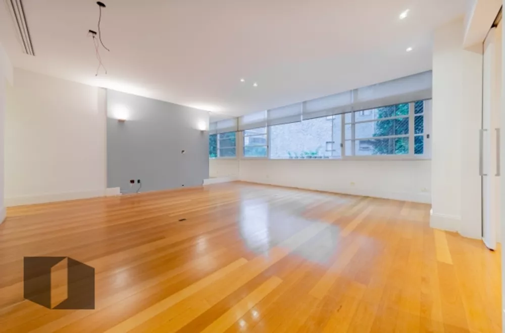 Apartamento, 3 quartos, 131 m² - Foto 2