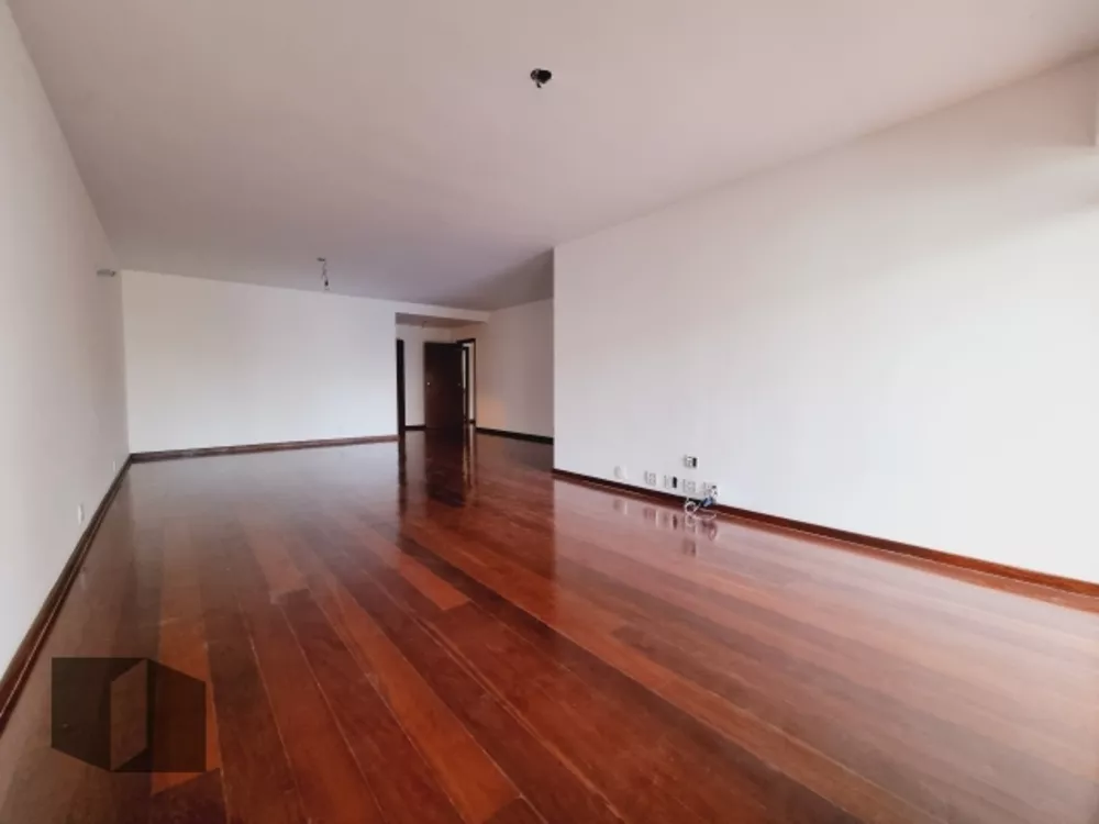 Apartamento, 3 quartos, 190 m² - Foto 2