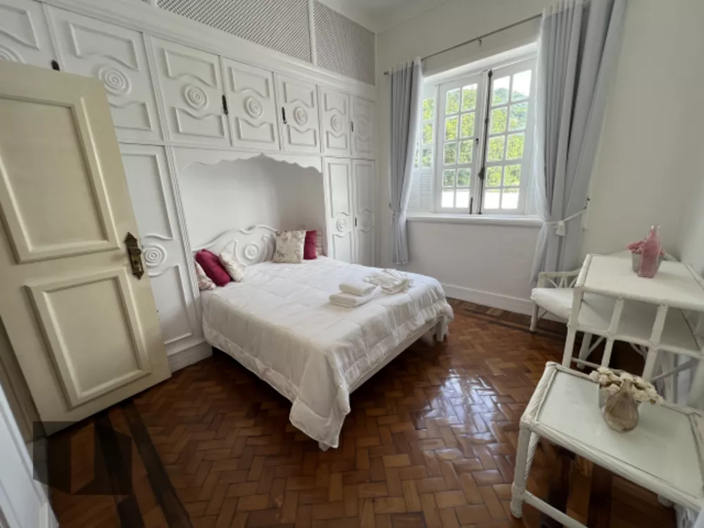 Casa, 8 quartos, 1350 m² - Foto 18