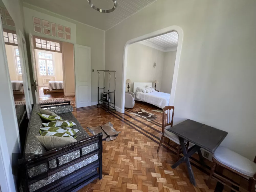 Casa, 8 quartos, 1350 m² - Foto 25