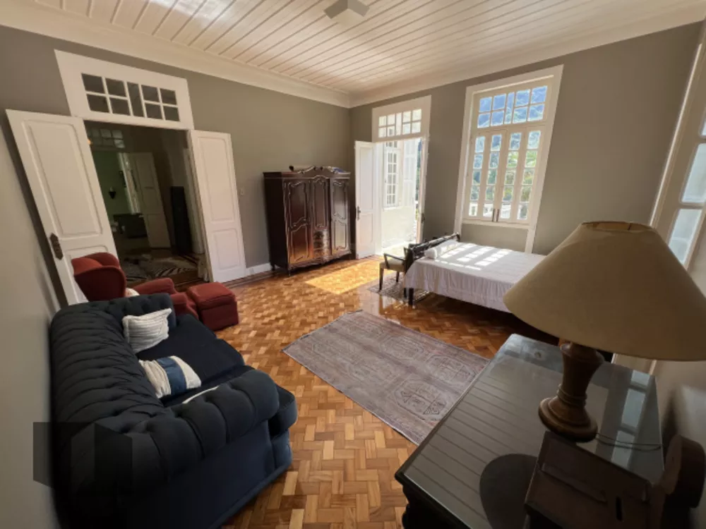 Casa, 8 quartos, 1350 m² - Foto 5